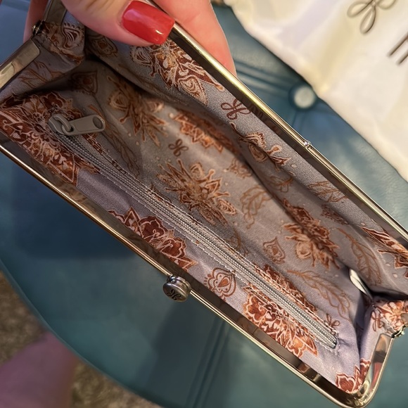 Hobo grey leather Lauren clutch wallet - Picture 4 of 7